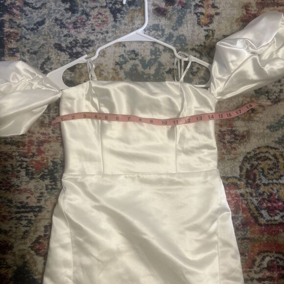 Lulus significant sensation satin off-shoulder mini dress S Off White Elope Wed - Picture 6 of 7